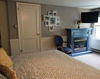 Accommodation